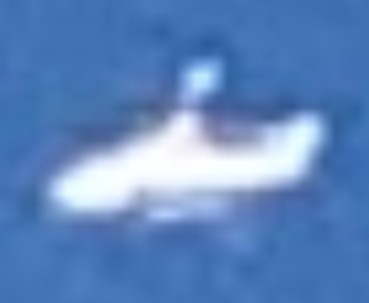Cropped enlargement of object
