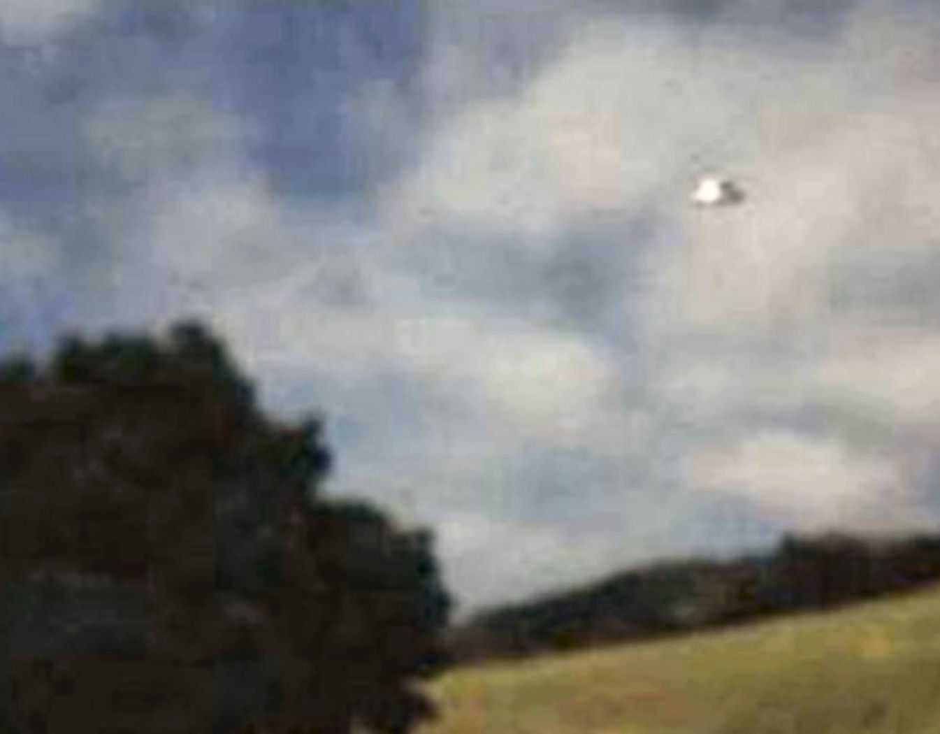 Flying Saucer UFO Outer Hebrides, Scotland, UK - 1947
