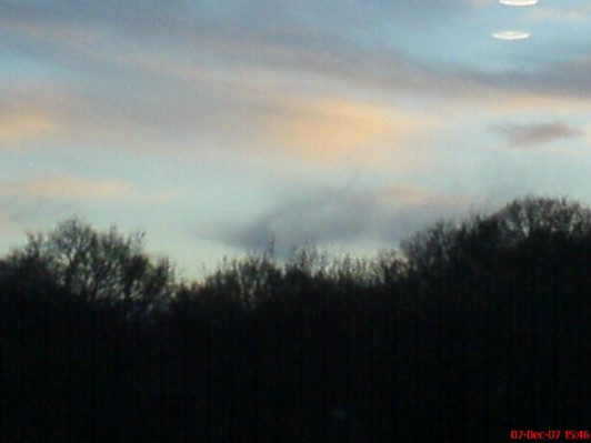 Two Invisible Discs Captured on Camera Over Sussex, UK 10-10-2008